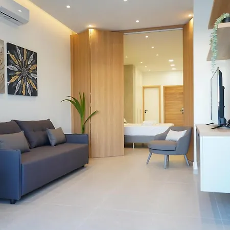 Chrystal Blue Suites Studio Selene *